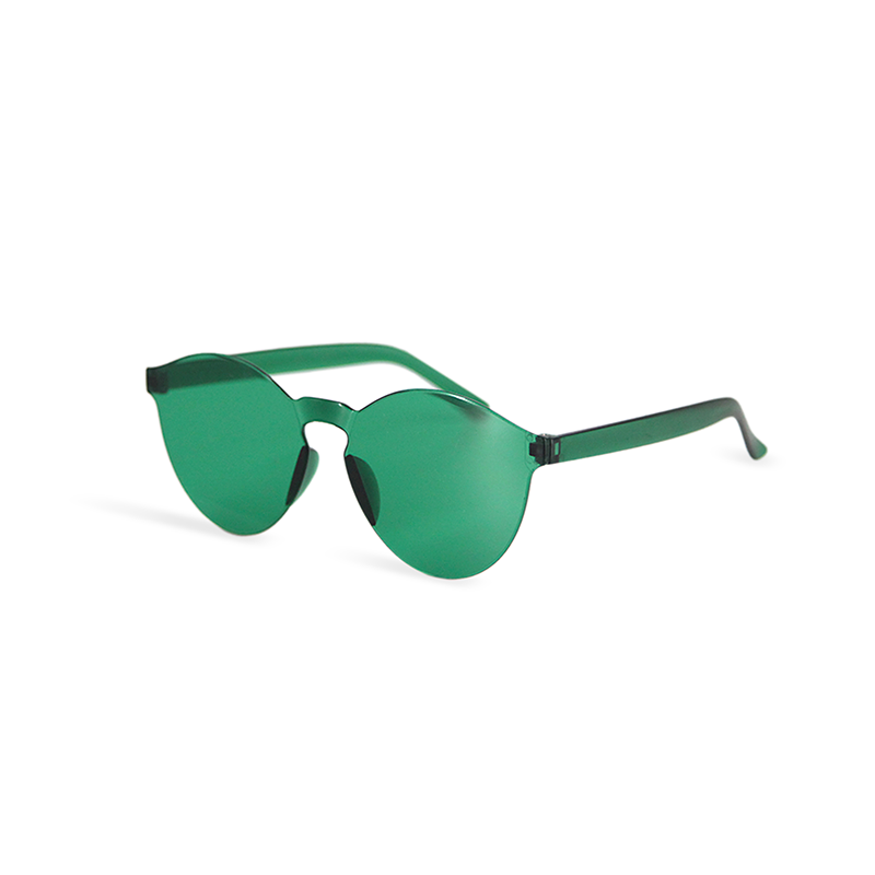 Lentes traslúcidos en color Verde Esmeralda